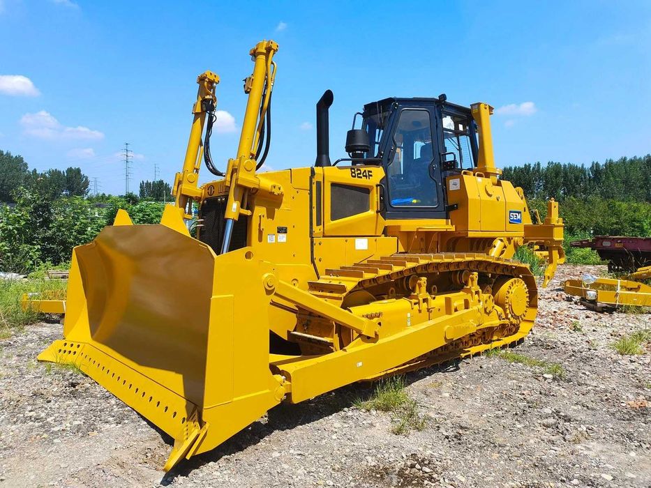 Гусеничный бульдозер SEM [824F] 24тон