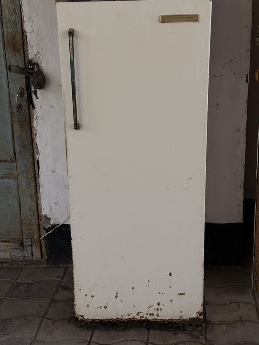 Холодильник ссср