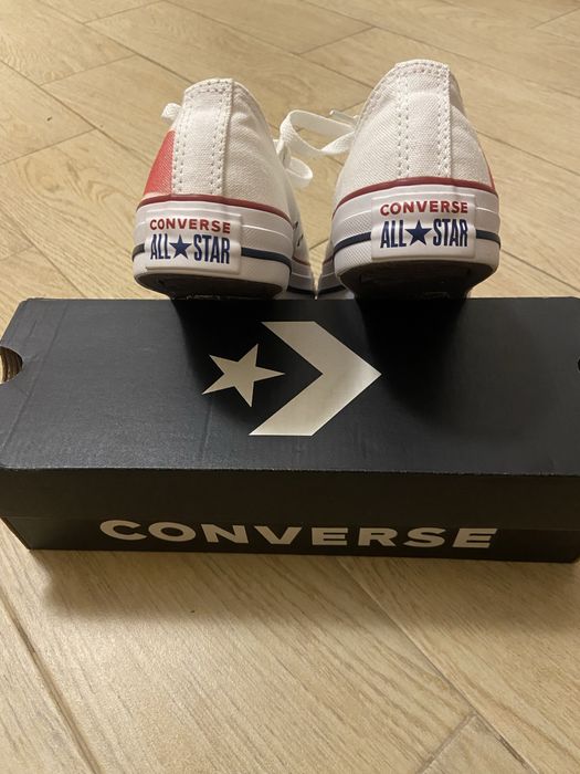 Кецове Converse и Кока Кола за 50€