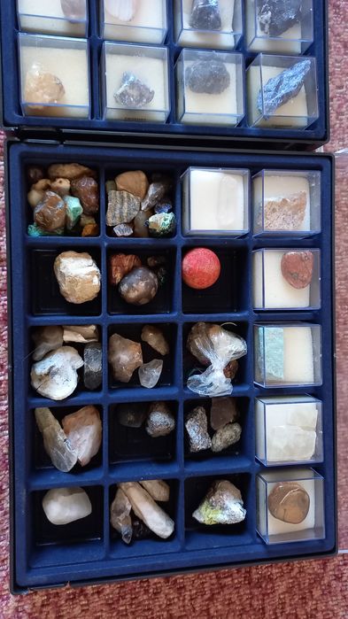 Продам минералы набор