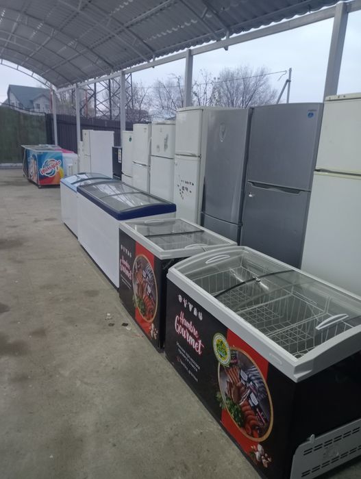 Продам ветринныйе морозильники