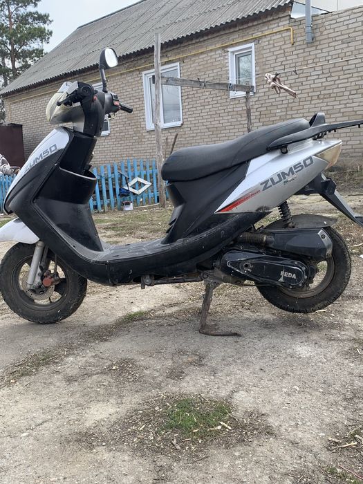 Продам скутер за 90000