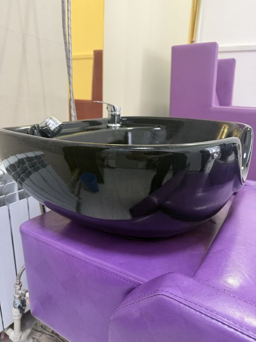 Парикмахерская мойка и ширма