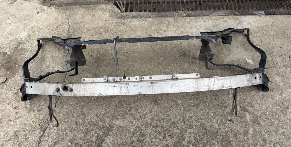 Маска(очиларка) - Mercedes E(w212)