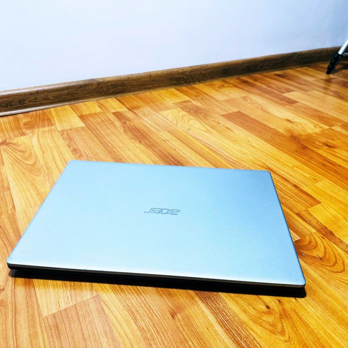 Laptop Acer AMD Ryzen , Full HD, Radeon Graphics, Gaming, UltraSlim