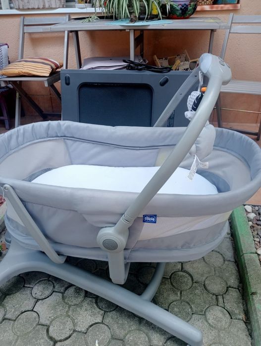 Chicco Baby Hug.Cosulet multifunctional 5 in 1.Adus recent Austria
