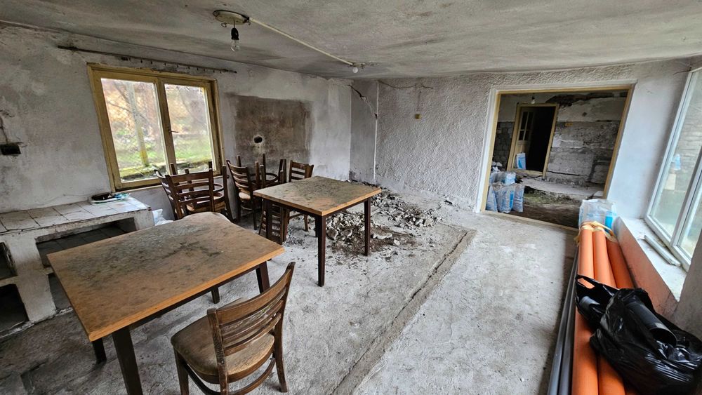 1860-Продава се къща в село Пороище!