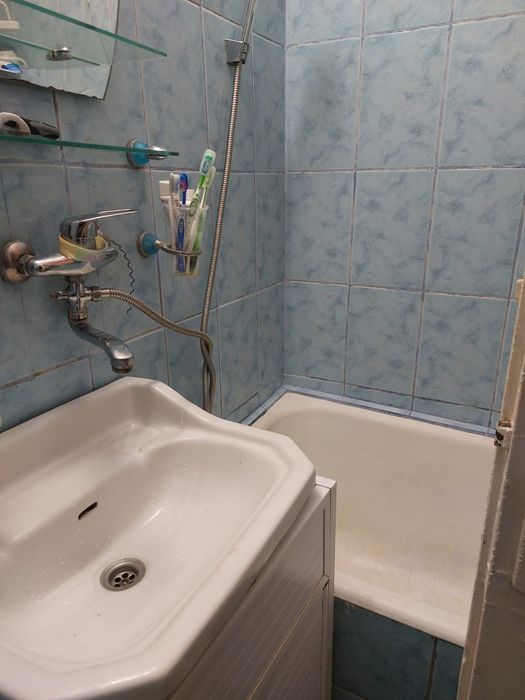 Închiriez apartament 3 camere mutare imediată Craiova Valea Roșie