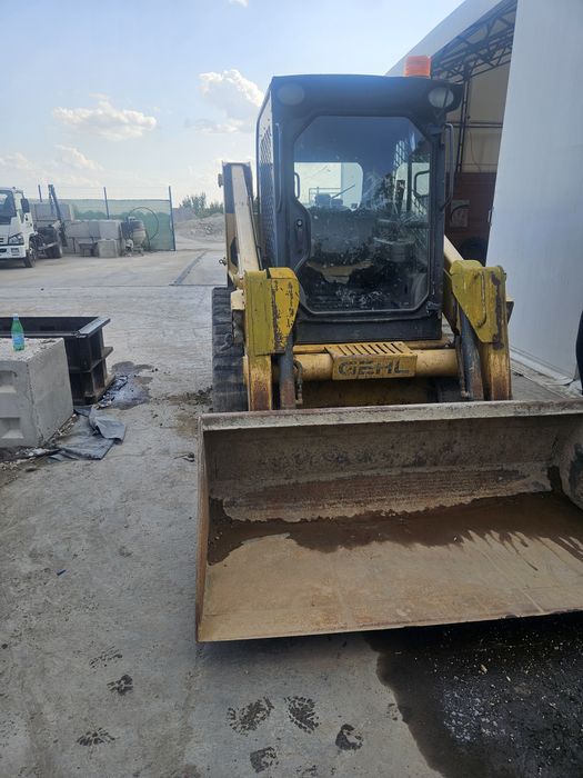 Bobcat, Gehl rt210,  4.5t, 20mii€ preț fix, schimb cu auto