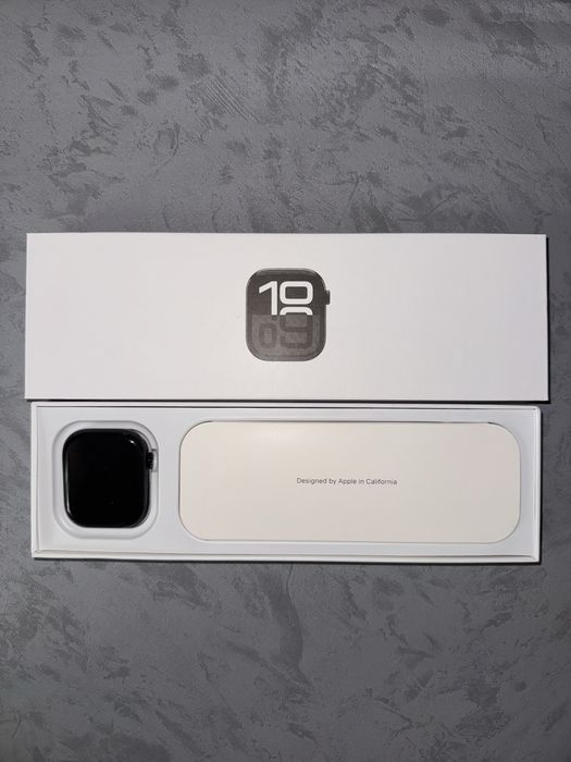 Apple Watch Series 10 46mm GPS алуминиев + подарък AirPods 2nd/3rd Gen