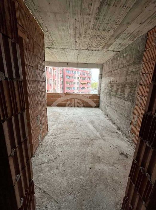 Продава се Едностаен апартамент в Пловдив, Кючук Париж - 40 кв.м за 1300 €/кв.м - Снимка #1