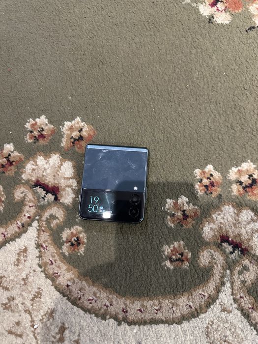 Z flip 3 оригинал