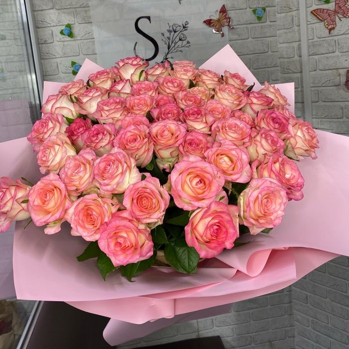 Доставка Цветов Семей Розы