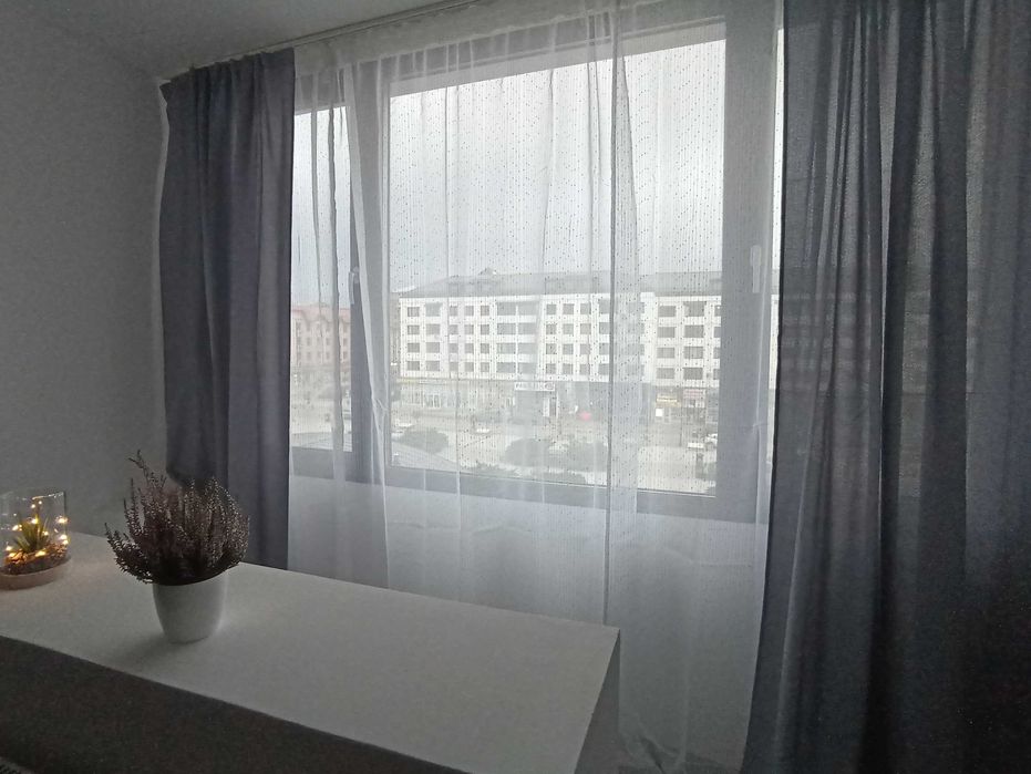 Închiriez apartament 3 camere ultracentral Suceava
