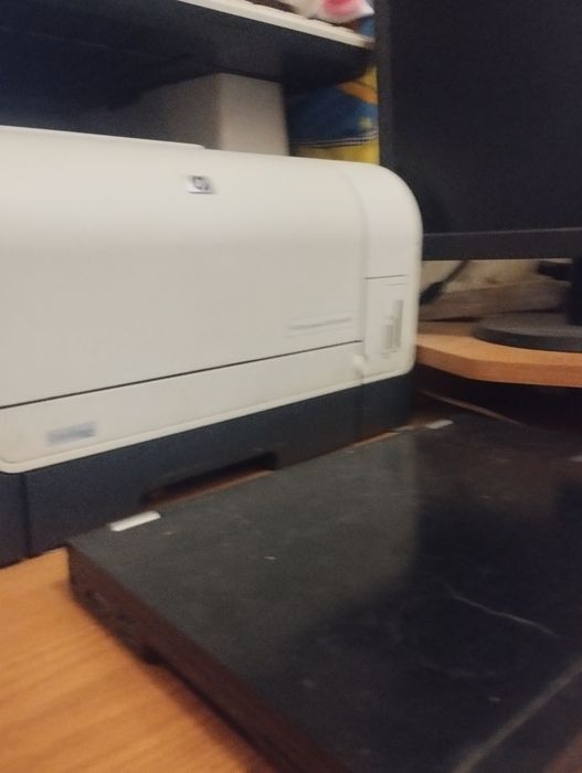 Принтер лазерный цветной