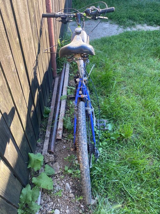 Bicicleta cu motor