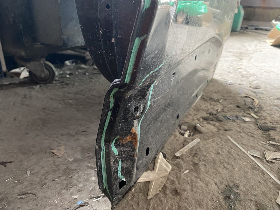 Задна лява врата Хюндай Санта фе 2019, 2020, 2021, 2022, 2023 г.