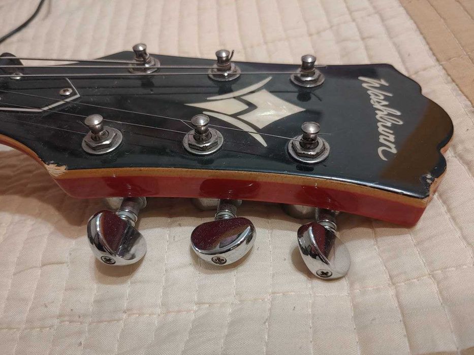 Электрогитара Washburn серии IDOL
