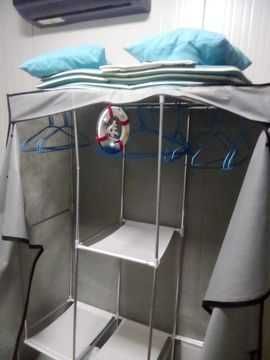 Продавам обзаведено бунгало до плаж в Кариани - 8000 евро.