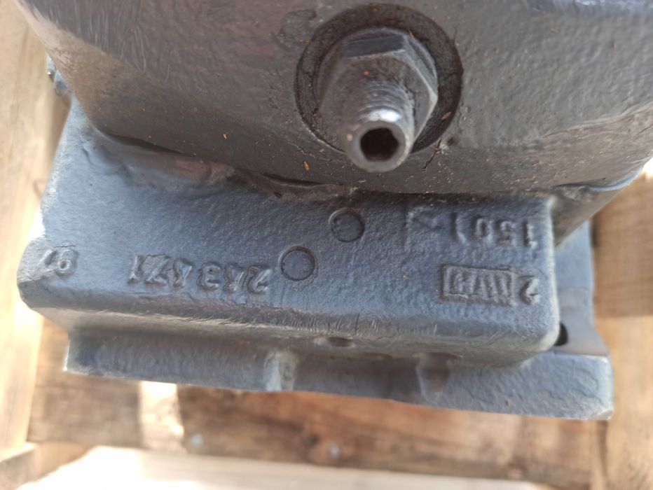 Гидромотор хода Hyundai 34e7-02490