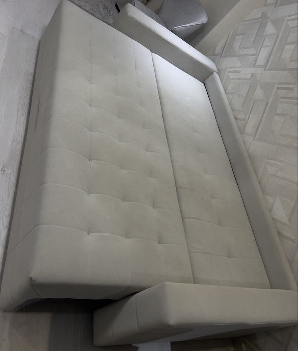 Диван в отличном состоянии