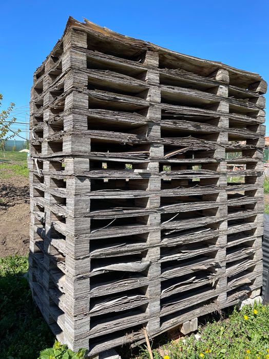 Дървен материал / шперплат