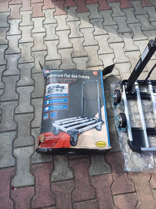 Carucior de transport din aluminiu