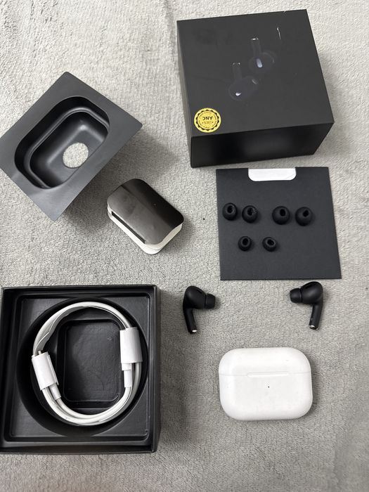 Продам наушники новые