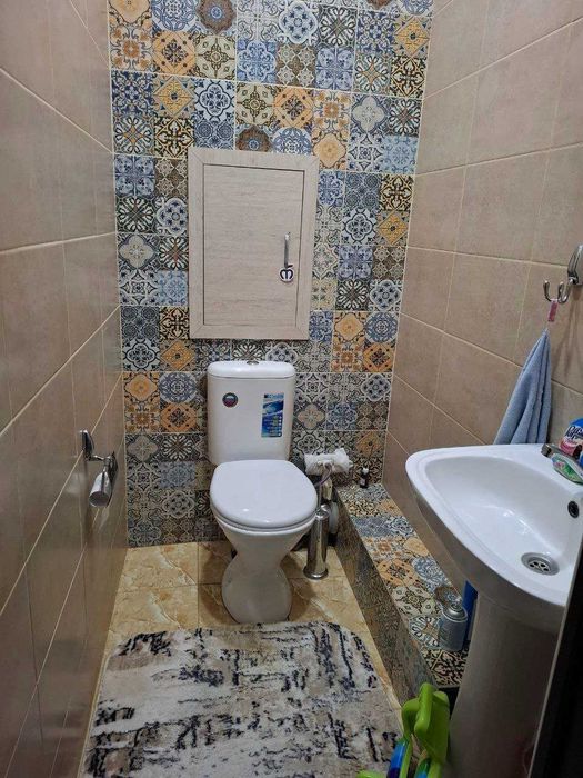 Срочно дом Янги Хаётда 3 +1 хона 81кв сотилади, 77.000 азгина ўтилади.