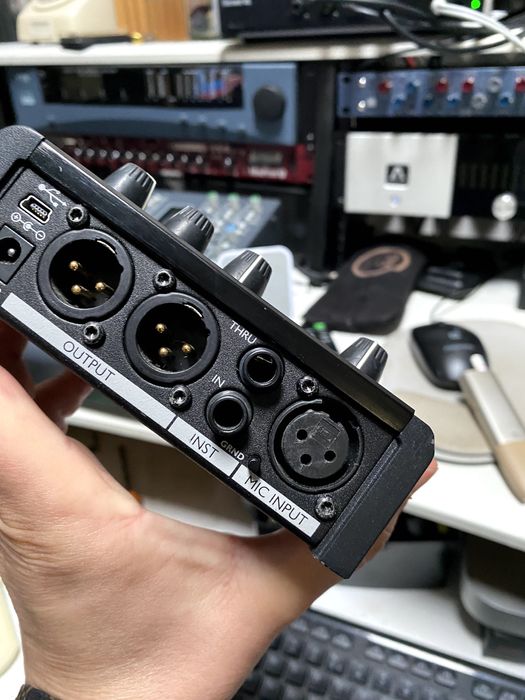 Tc Helicon procesor voce, harmoniser