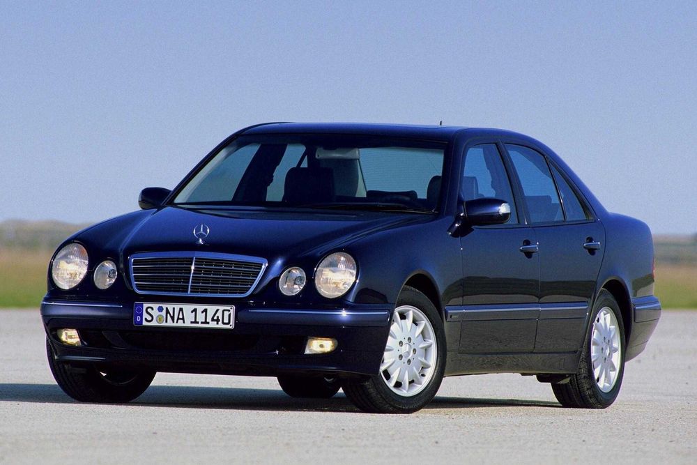 Бампера на MERCEDES W208/W210