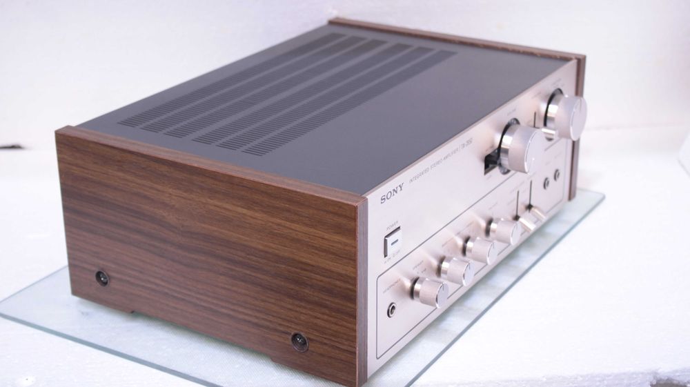 Statie/Amplificator Sony TA-2650.