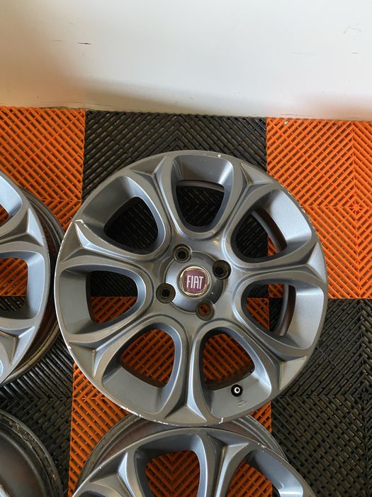 Jante originale Fiat Punto , 500L pe 16