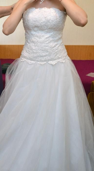 булчинска рокля в отлично състояние+воал