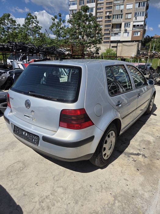 VW GOLF 4 1.4 бензин (НА ЧАСТИ)