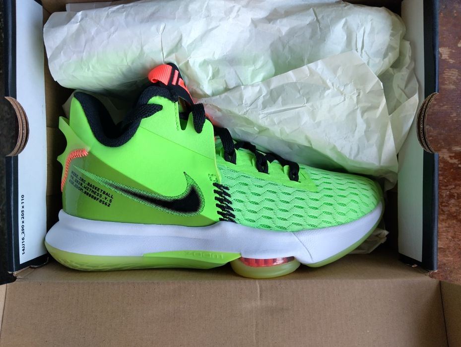 Nike Lebron Witness V 5 Grinch Lime Glow Volt Black White Shoes