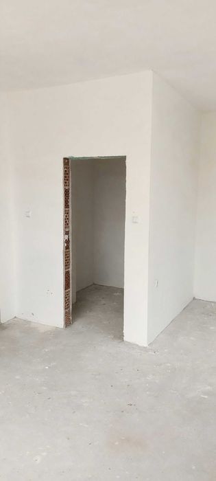 Продавам къща във Ветрен