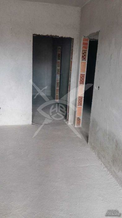 Тристаен апартамент в Меден рудник 36109