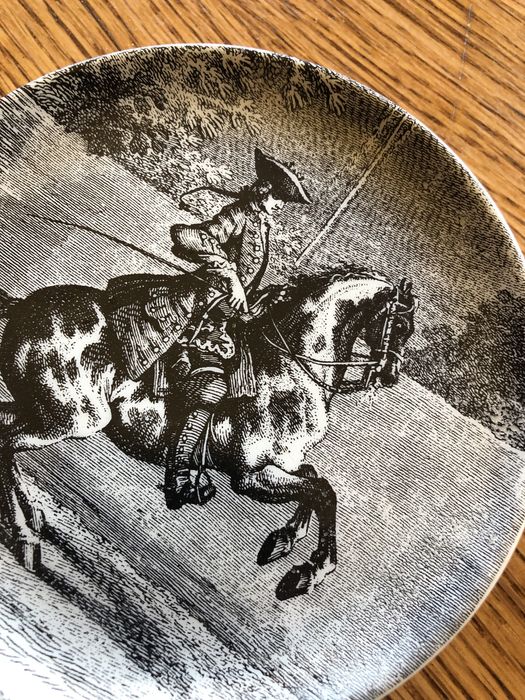 Farfurii mici decorative