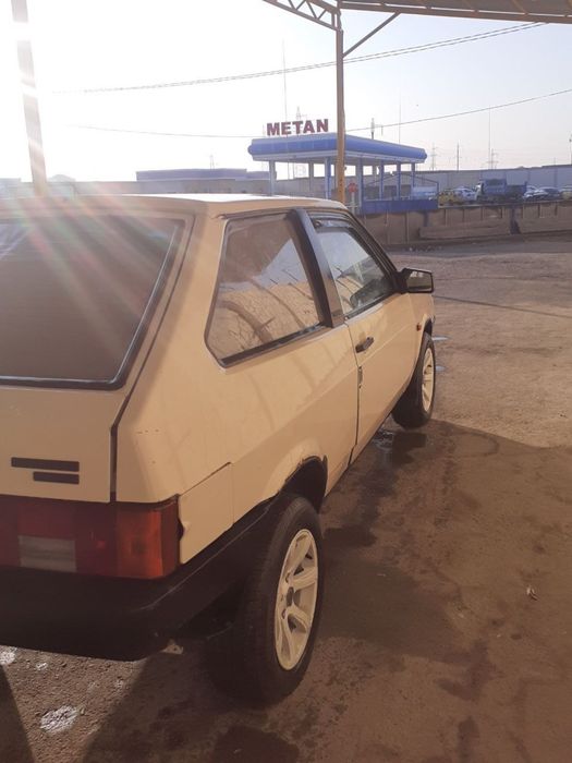 Lada 2108 Sputnik Короткое крыло zavod kraska yurib turibdi