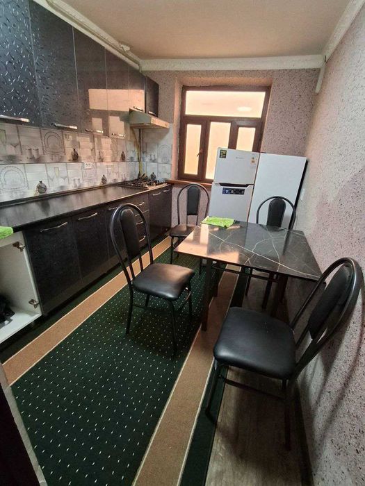 Квартира тезда сотилади