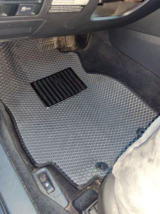 Subaru outback полики эва
