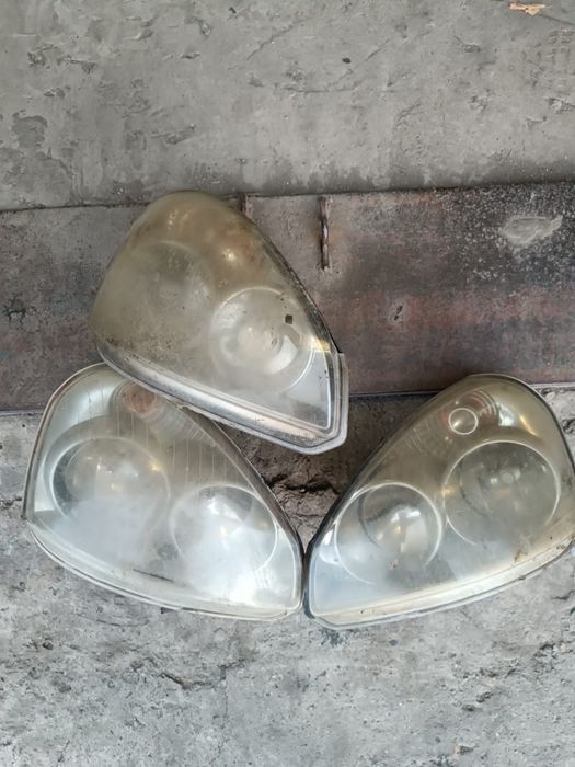Продам фары на Приору