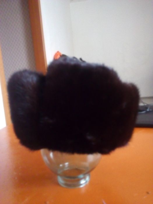 Продам шапку ушанку норка