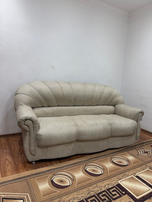 Срочно диван кресло