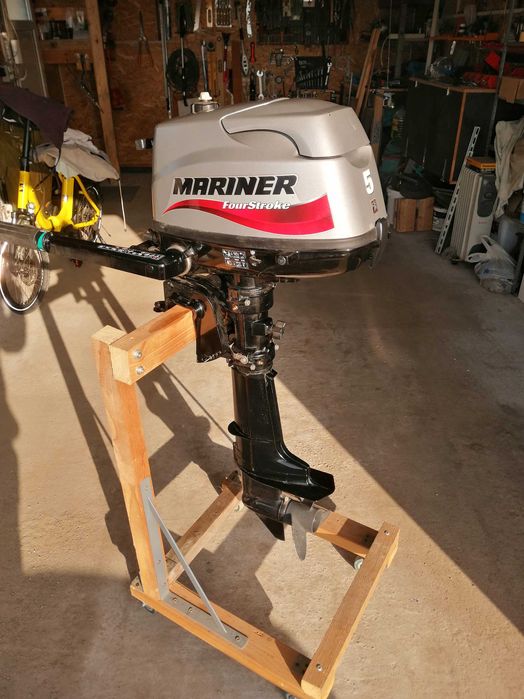 Barca cu motor KM 300, oferta, stare exceptionala, echipata complet