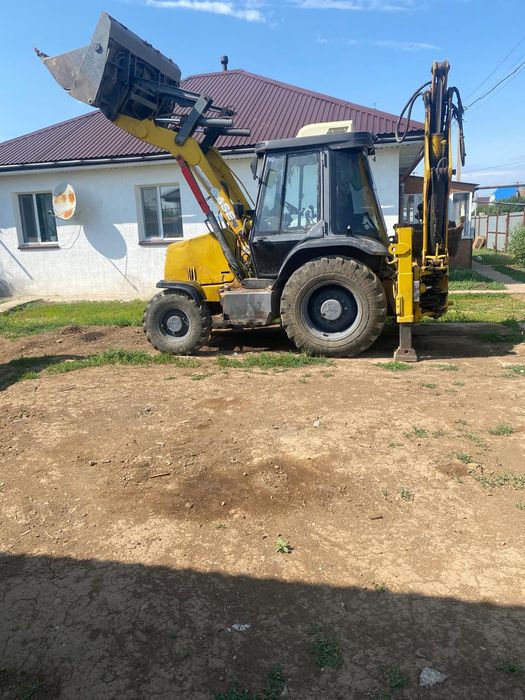 Продам экскаватор