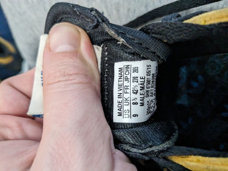 Adidas B26386 Jamaica 'Island Series - Bold Gold'