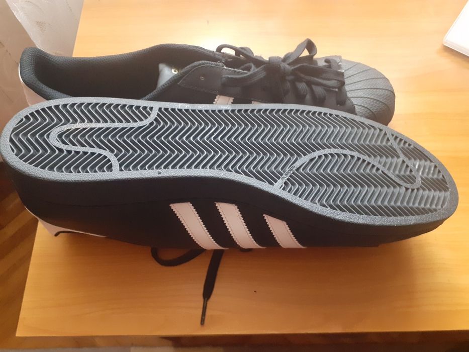 Adidași piele nr 52