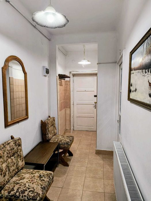 Inchiriez apartament